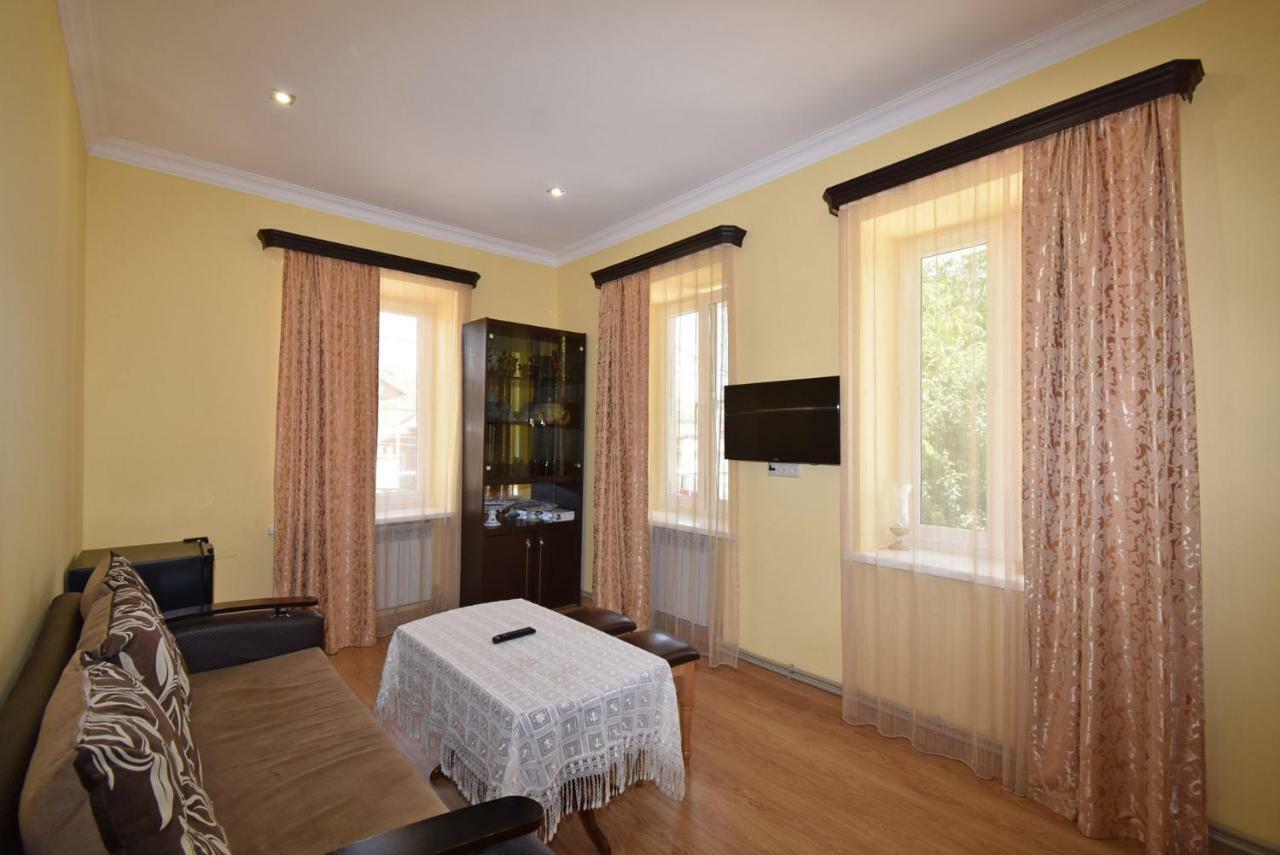 צ'אקאדזור Guest House Arsan מראה חיצוני תמונה
